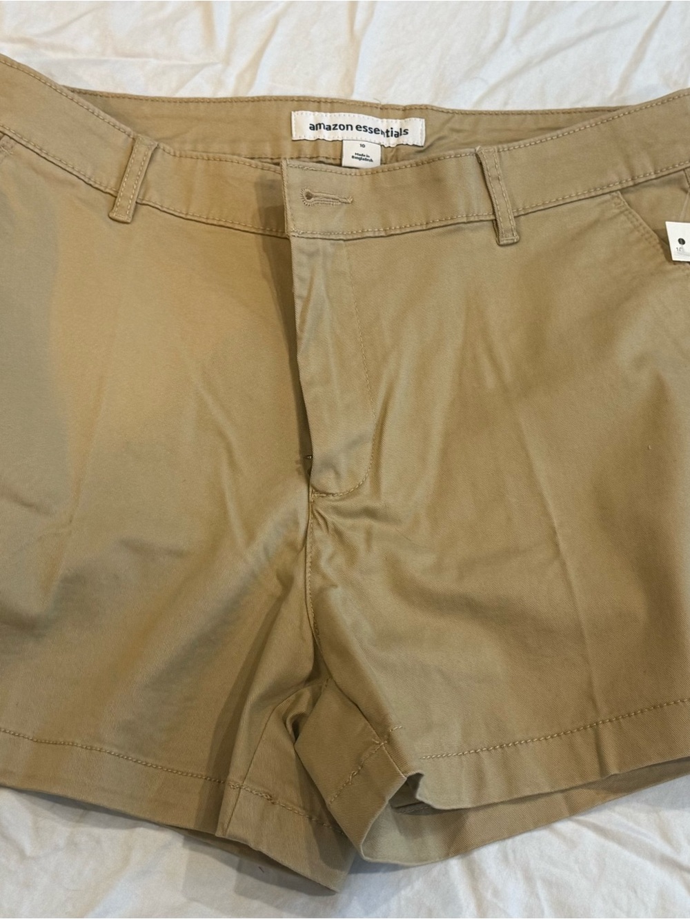 Amazon Essentials Women's Khaki Cargo Shorts